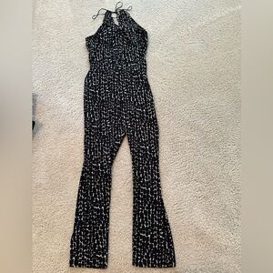 Early fall: BANANA REPUBLIC jump suit - size 6